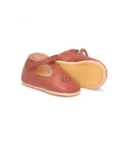 Chaussures Fille Chaussons Easy Peasy LILLYP Rose 8 Chaussures Fille Chaussons Easy Peasy LILLYP Rose -Martina Magasin Soldes 19302086 500 C