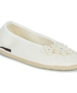 Chaussures Femme Chaussons Giesswein LADENBURGG Blanc