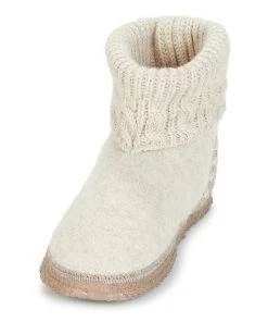 Chaussures Femme Chaussons Giesswein FREIBURG Beige -Martina Magasin Soldes 8090969 500 C